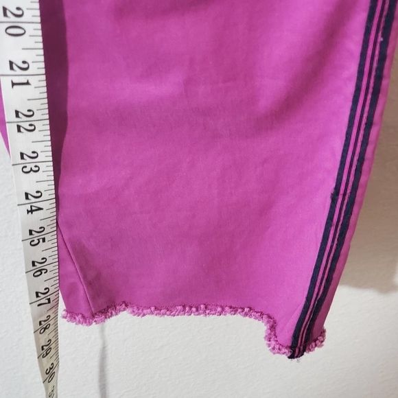 GAP Purple Cropped Utility Pants‎ with Side Stripe Detail Casual Everyday size 6 - Picture 7 of 9